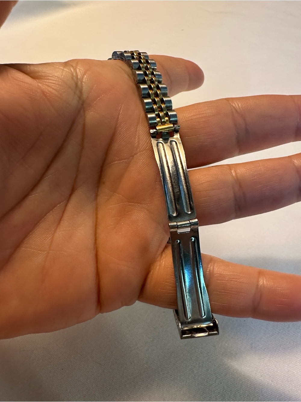 Jewelry Subcategory Classification - Picture 10 of 15